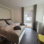 Fewomo Panorama Loft, Mosel Promenade ,moselblick, Burgblick, Barrierefrei, Bis 6 Personen Lejlighed *