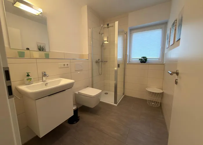 Fewomo Premium Mosel An Der Promenade In Mit Burgblick Barrierefrei Bis 6 Personen Cochem