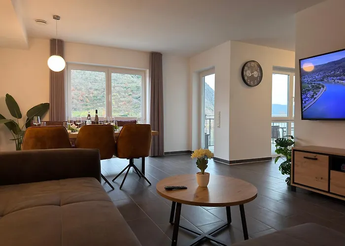 Fewomo Panorama Loft, Mosel Promenade ,moselblick, Burgblick, Barrierefrei, Bis 6 Personen Apartamento *