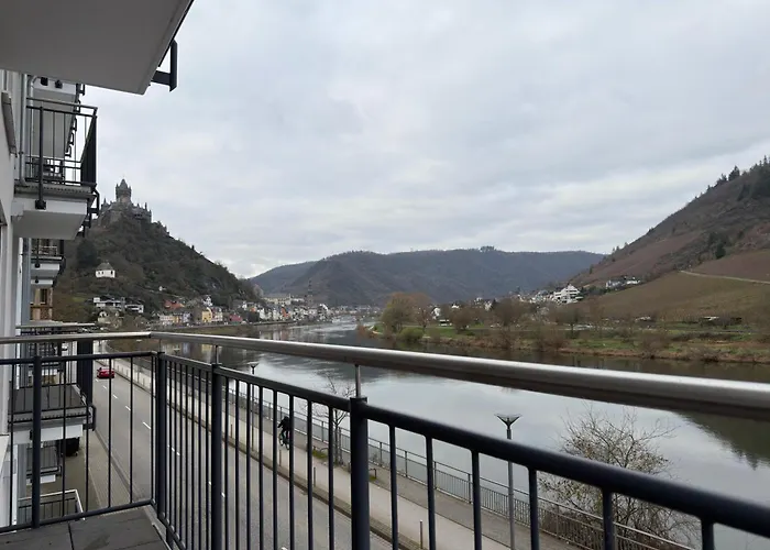 Appartamento Fewomo Panorama Loft, Mosel Promenade ,moselblick, Burgblick, Barrierefrei, Bis 6 Personen